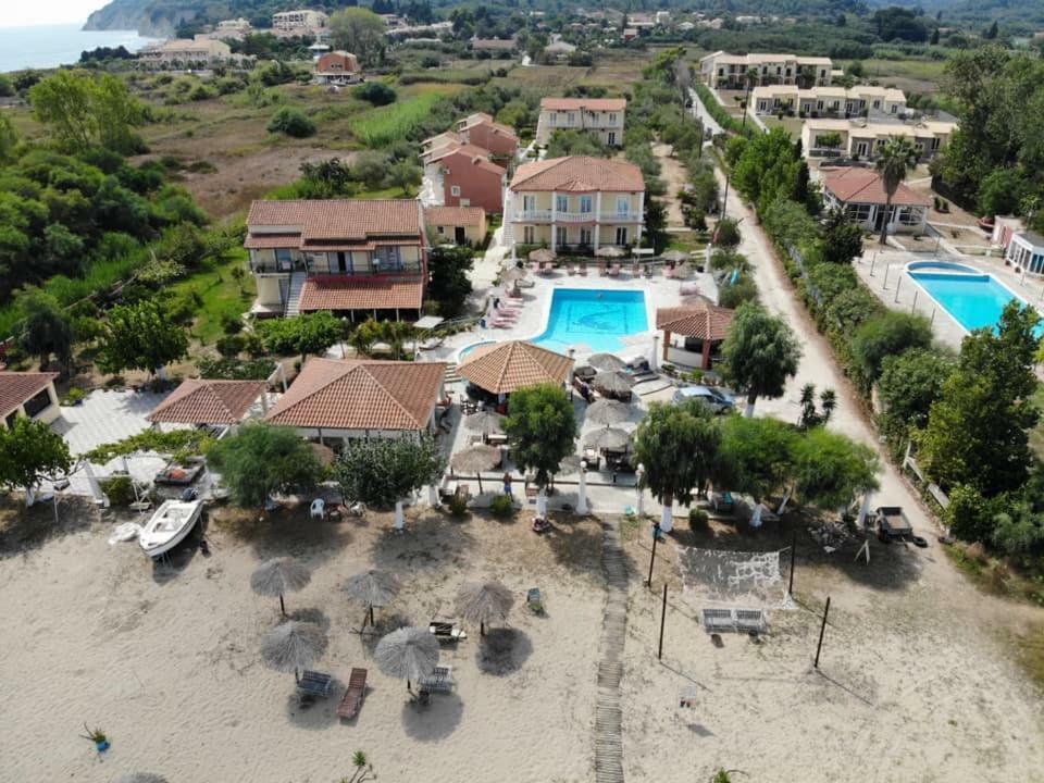 Sweet Dreams Aparthotel Kavos Exterior photo